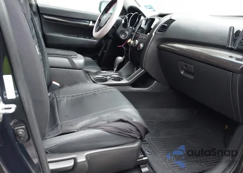 2013 Kia Sorento Lx from USA, damaged, VIN 5XYKT3A16DG325633